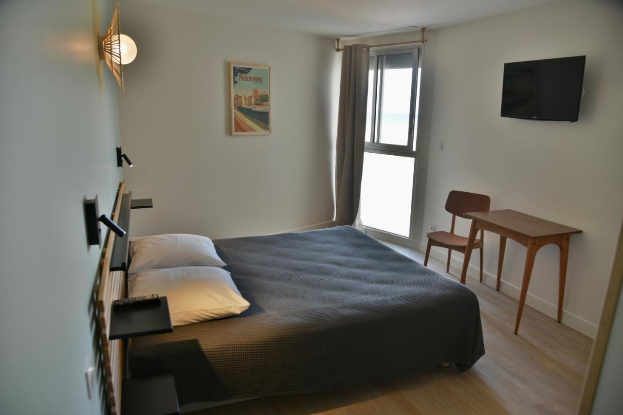 Hotel Le Grand Large Gruissan Bagian luar foto